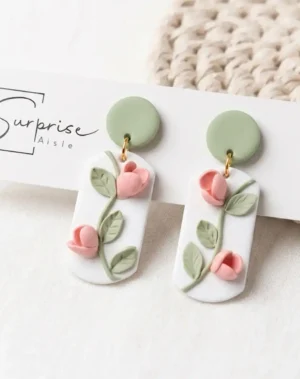 SurpriseAisle_Rosebud Dangles5 Rose Earrings