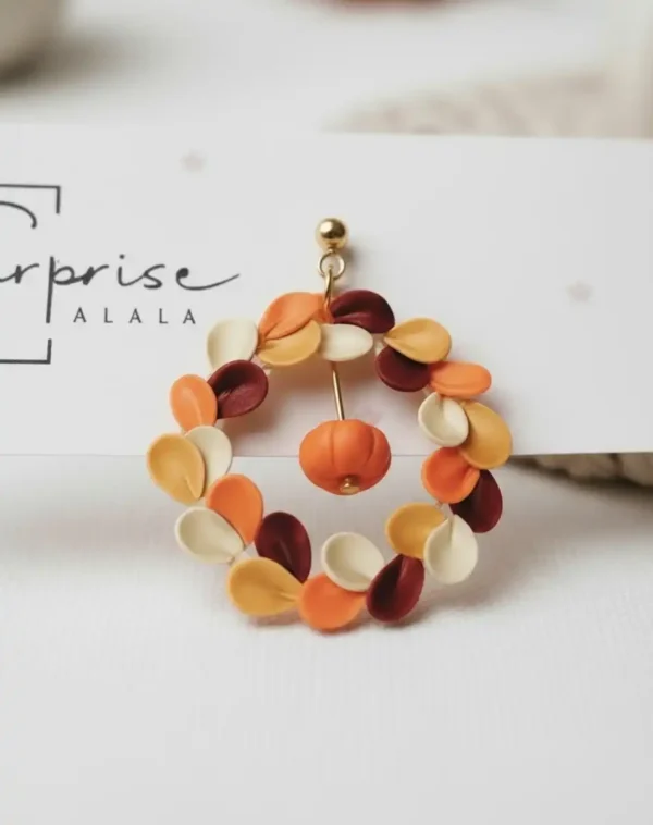 SurpriseAisle_Autumn Wreath Earrings 01 Autumn Wreath Earrings
